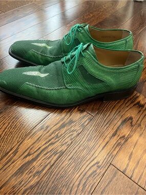 David Eden Men’s Green Genuine Lizard and stingray shoes size 10